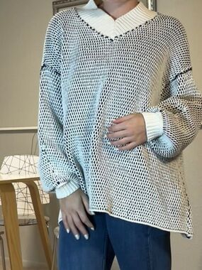 Free People Cream & Black Open Knit V‑Neck Pullover